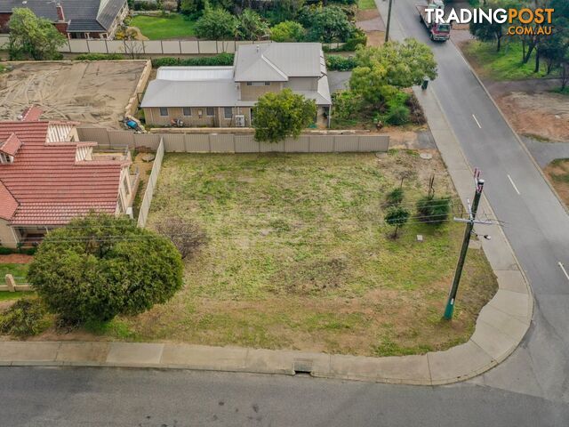 26 Boonooloo Road KALAMUNDA WA 6076