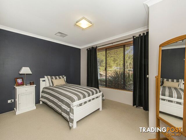 32 Winsor Road KALAMUNDA WA 6076