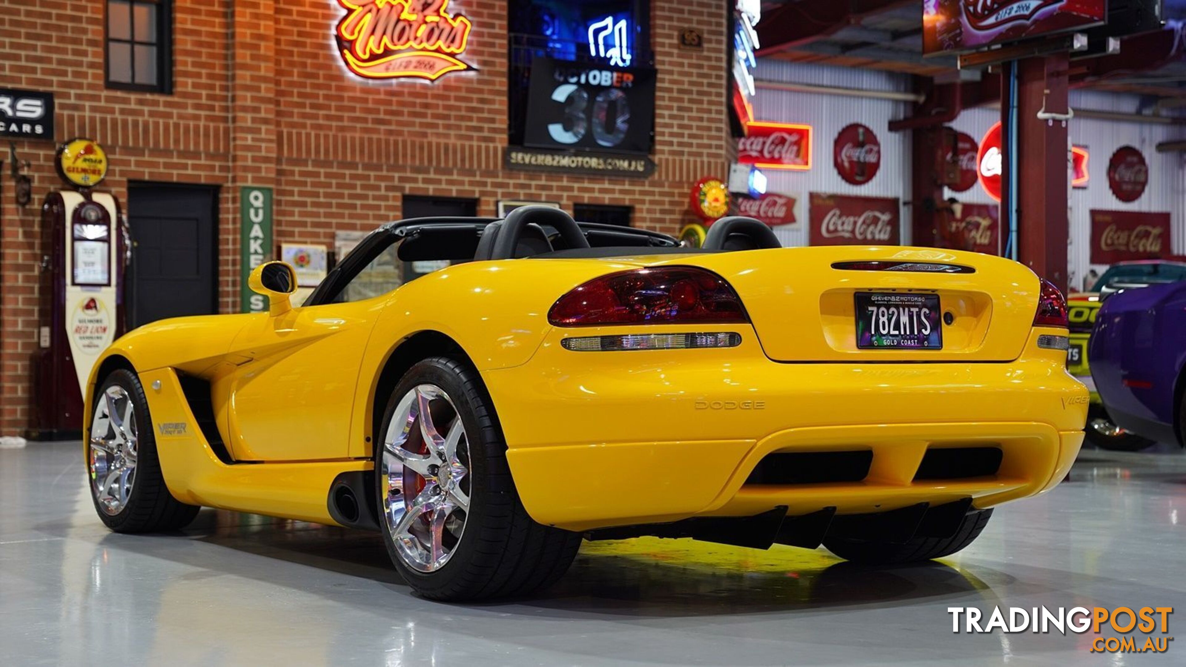 2010 DODGE VIPER SRT10