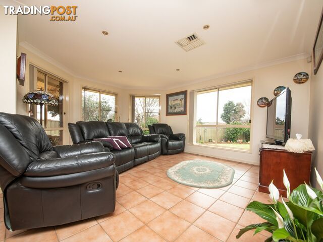 4 Gasnier Place DUBBO NSW 2830