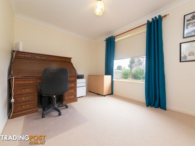 4 Gasnier Place DUBBO NSW 2830