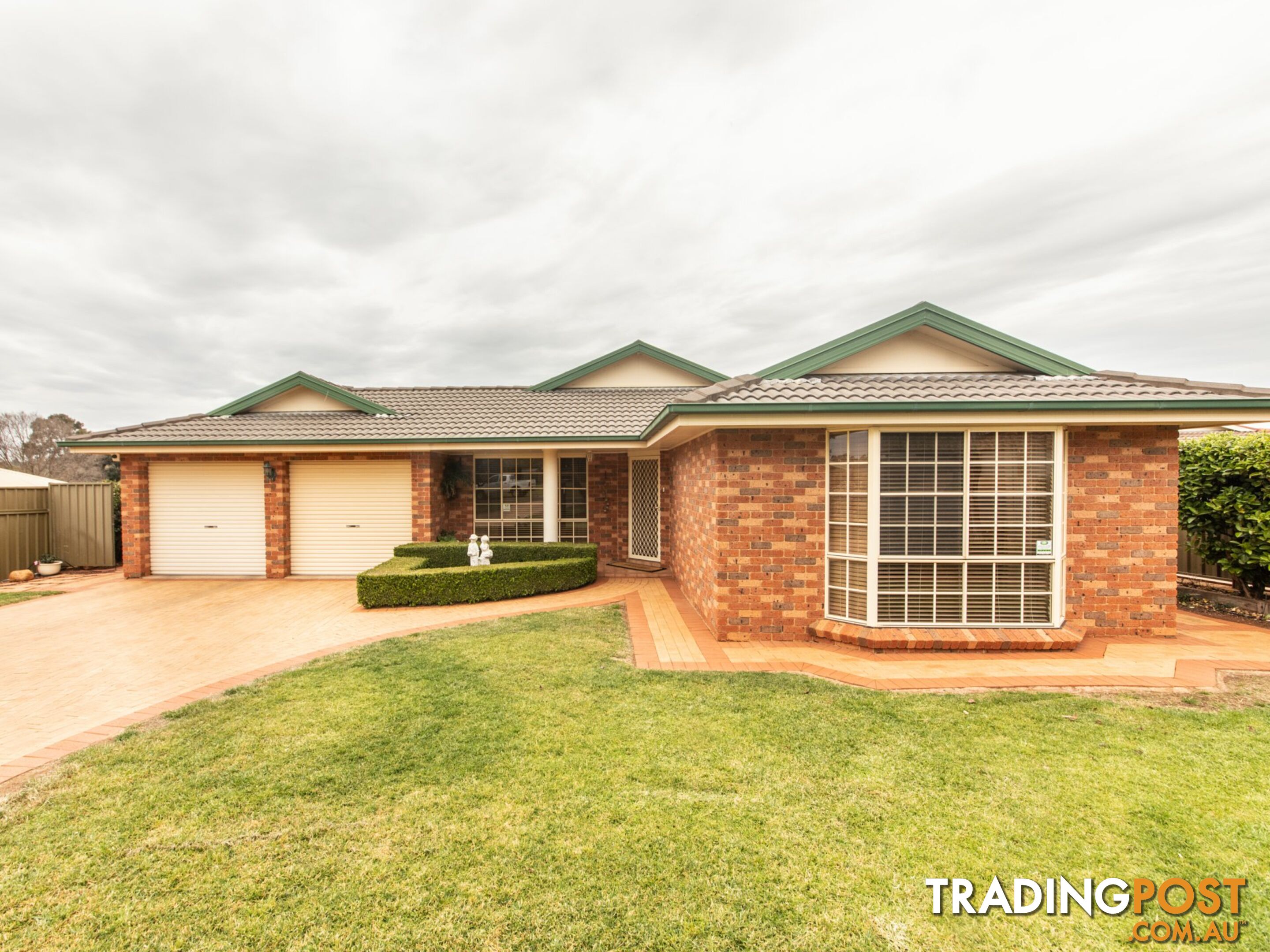 4 Gasnier Place DUBBO NSW 2830