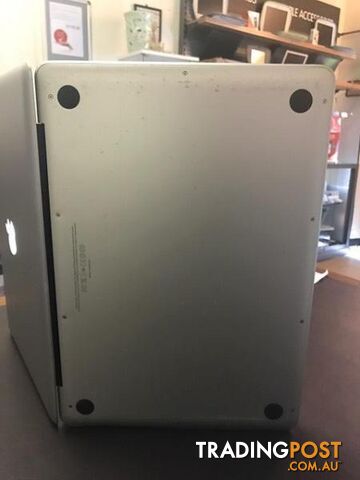 Apple MacBook Pro 13" (LATEST)