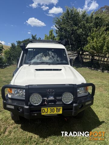 2023 Toyota Landcruiser Wagon Manual