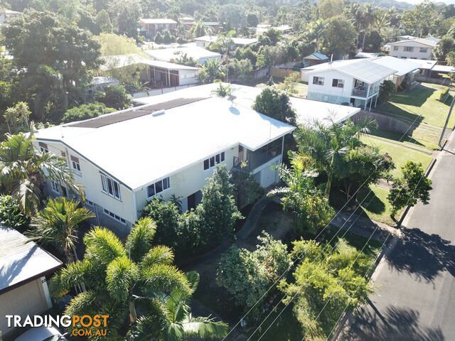 20 Hillview Crescent WHITFIELD QLD 4870