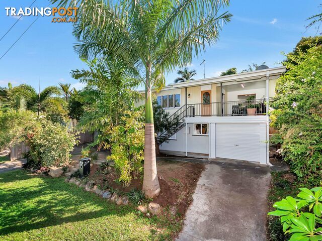 20 Hillview Crescent WHITFIELD QLD 4870