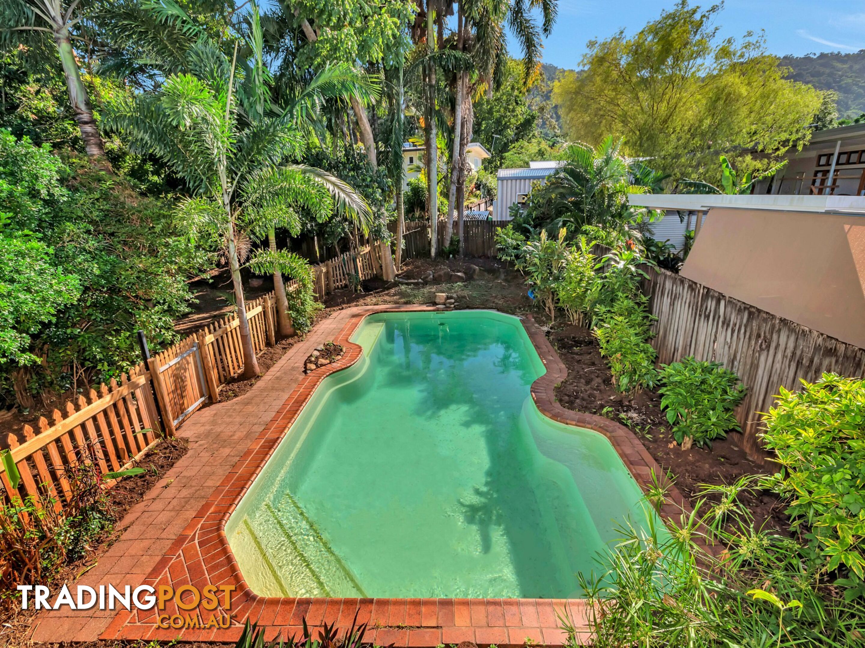 20 Hillview Crescent WHITFIELD QLD 4870