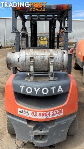 Used Toyota 2.5TON Forklift For Sale