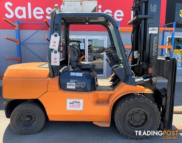 Used Toyota 5.0TON Forklift For Sale