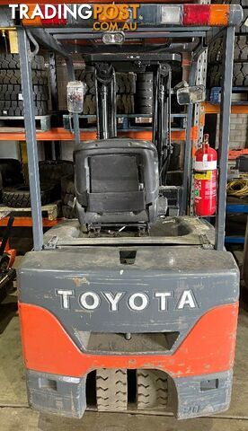 Used Toyota 2.0TON Electric Forklift For Sale