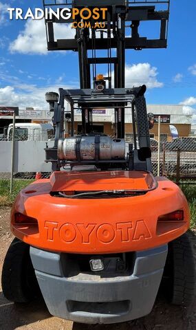 Used Toyota 7.0TON Forklift For Sale - photo 4 of 8