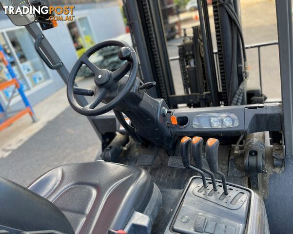 Used Crown 3.5TON Forklift For Sale