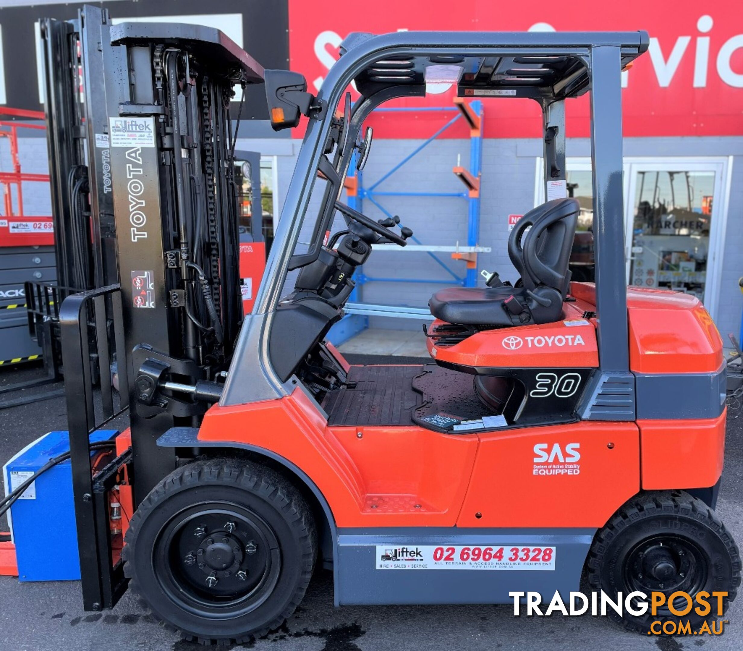 Used Toyota 3.0TON Electric Forklift For Sale