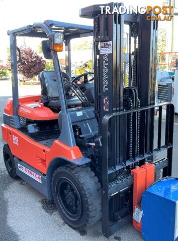 Used Toyota 3.0TON Electric Forklift For Sale