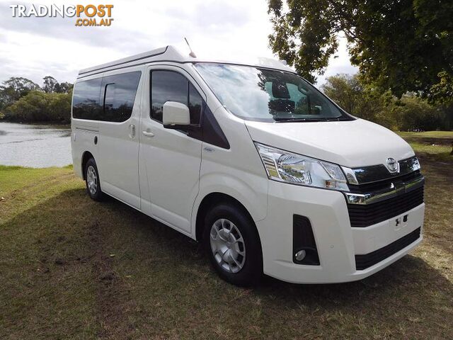 FRONTLINE ADVENTURER TOYOTA HIACE LWB