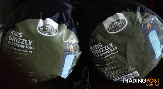 2 X Kids Grizzly Bear Hooded Slumber Sleeping Bag $15for 2