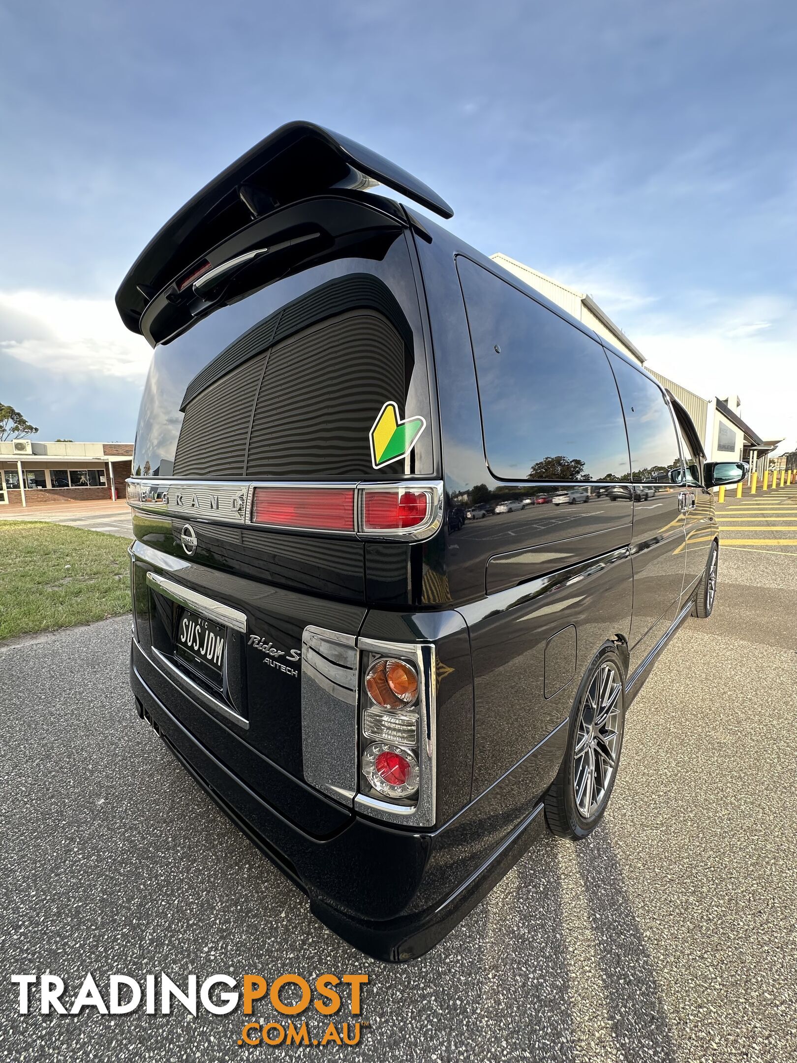 2005 Nissan Elgrand Rider Rider S AUTECH EDITION Van Automatic