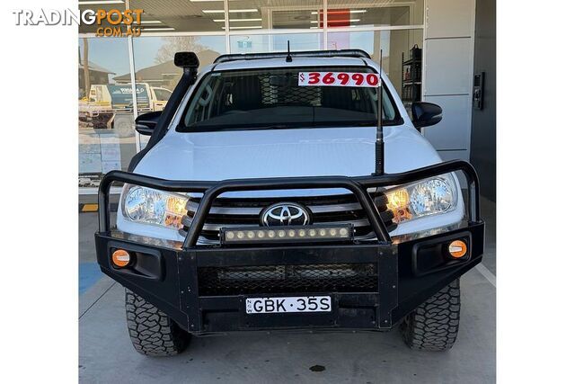 2018 TOYOTA HILUX SR (4X4) GUN126R MY17 UTE