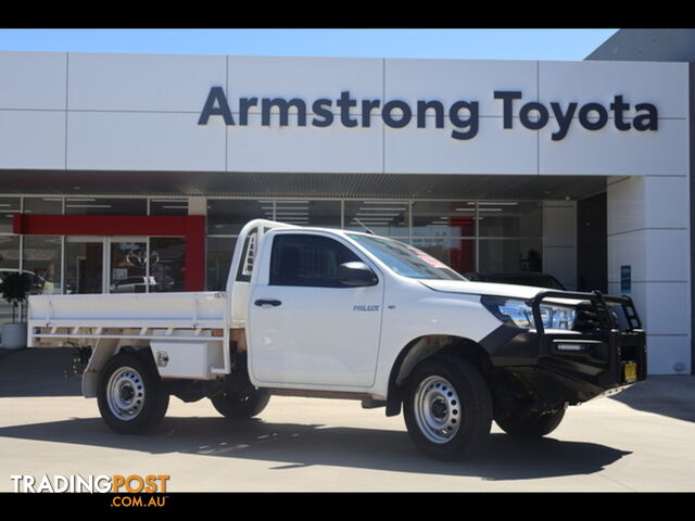 2019 TOYOTA HILUX   SINGLE C/CHASSIS