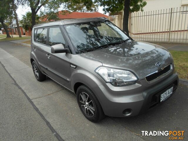 2010 KIA SOUL  AM MY11 HATCHBACK