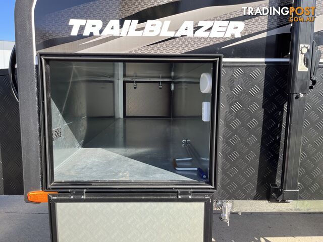 MAJESTIC TRAILBLAZER 23 - photo 3 of 16