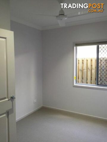 1/15 Macbeth Street KINGSTON QLD 4114