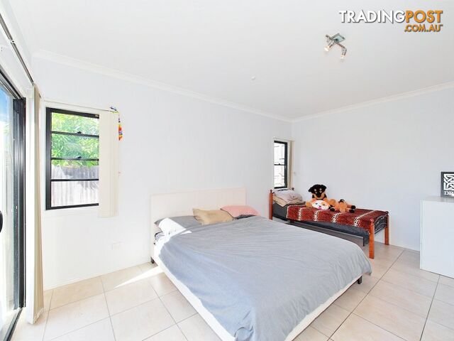 6 Bellthorpe Cresent WATERFORD QLD 4133