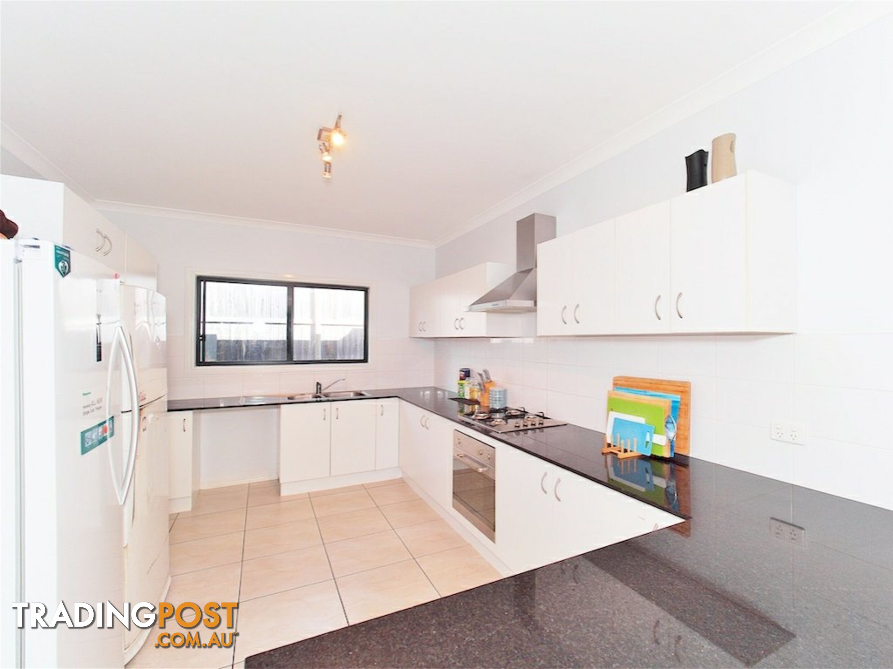 6 Bellthorpe Cresent WATERFORD QLD 4133