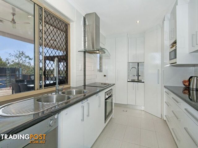 30 Jessie Crescent BETHANIA QLD 4205