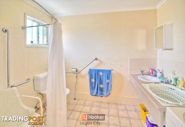 23 & 24/85 Station Road WOODRIDGE QLD 4114