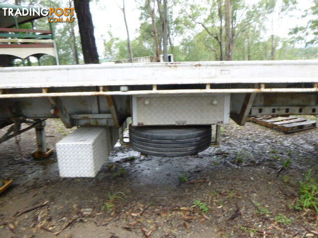 Fruehauf Semi Flat top Trailer - photo 4 of 13
