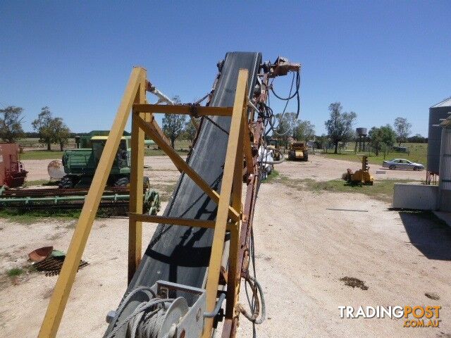 Hawker Crushing Plant Crushing Crushing/Screening - photo 2 of 33