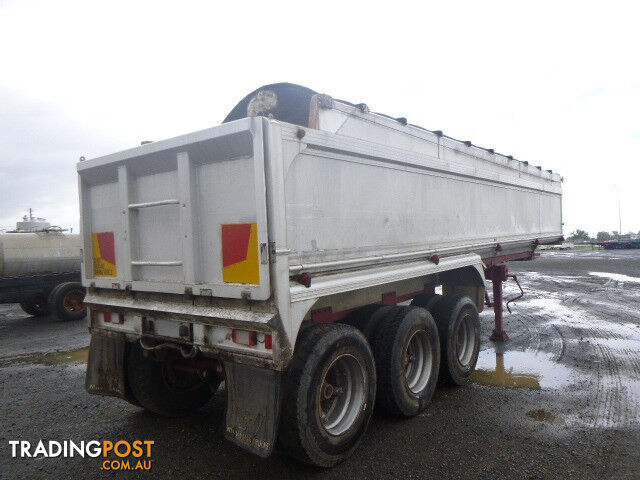 PMT 8900 Semi  Tipper Trailer - photo 2 of 15