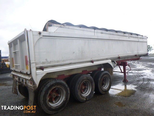 PMT 8900 Semi  Tipper Trailer - photo 4 of 15