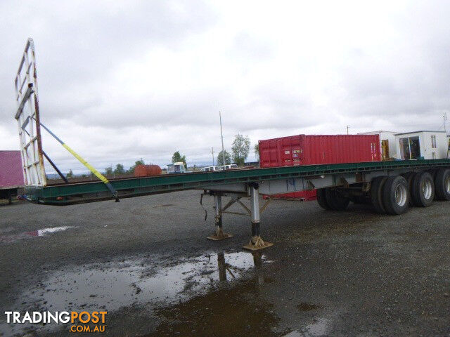 Haulmark Semi Flat top Trailer - photo 2 of 15