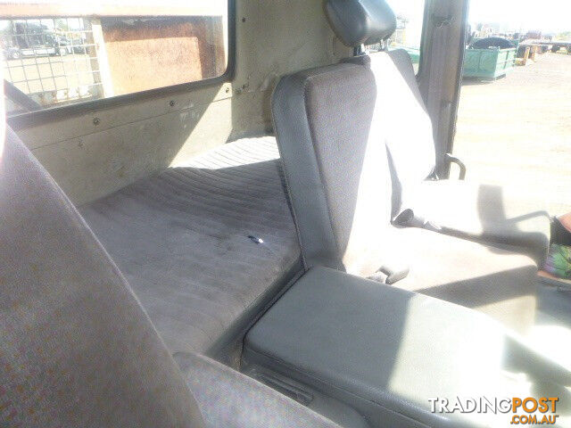Nissan UD CWA310 Truck Mounted Crane Truck Mounted Crane - photo 2 of 28