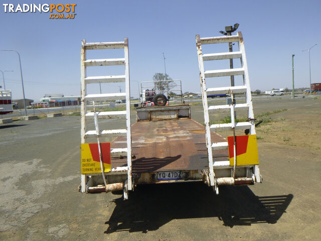Freighter Semi Drop Deck Trailer - photo 2 of 16