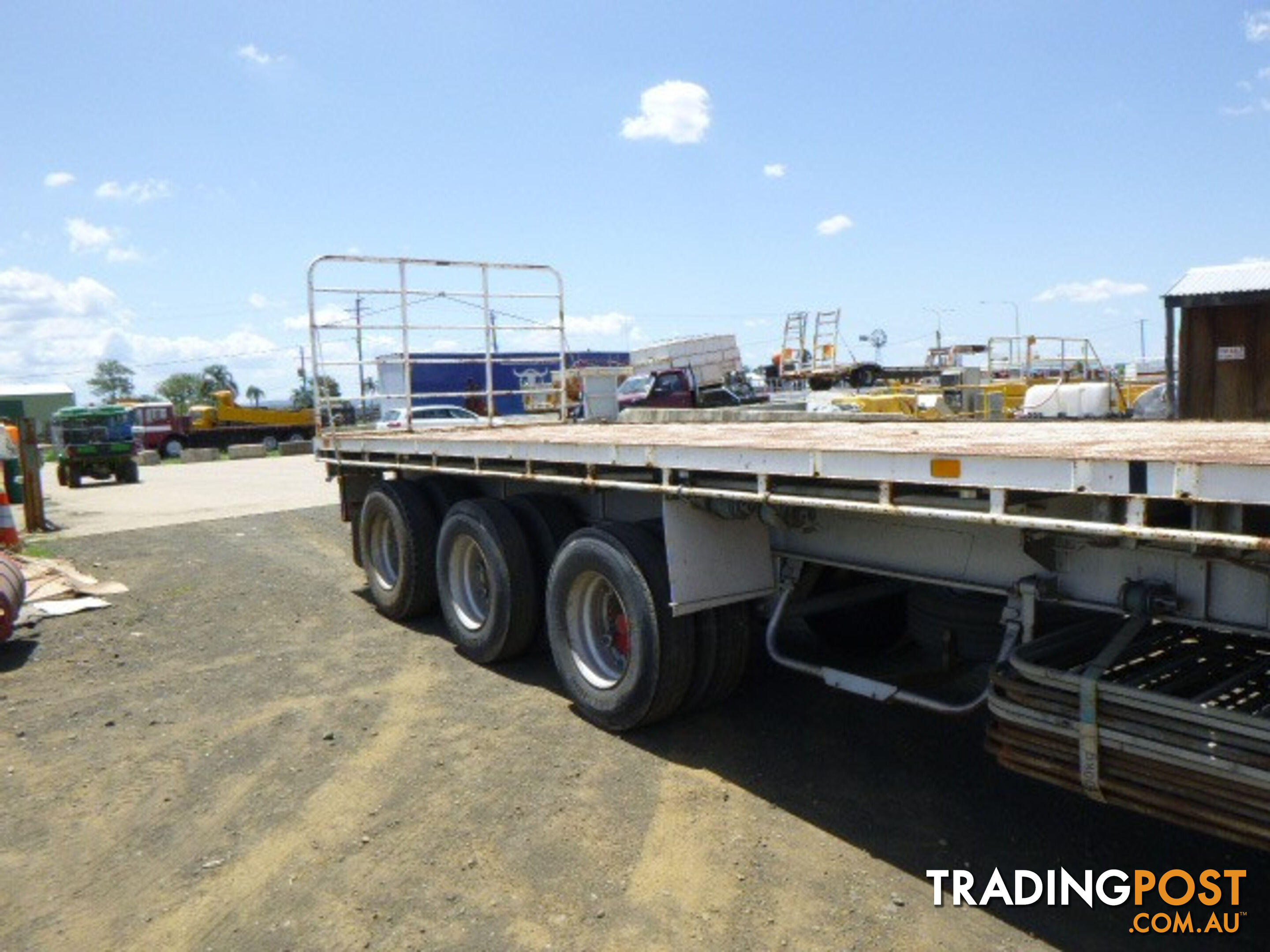 Barker Semi Flat top Trailer