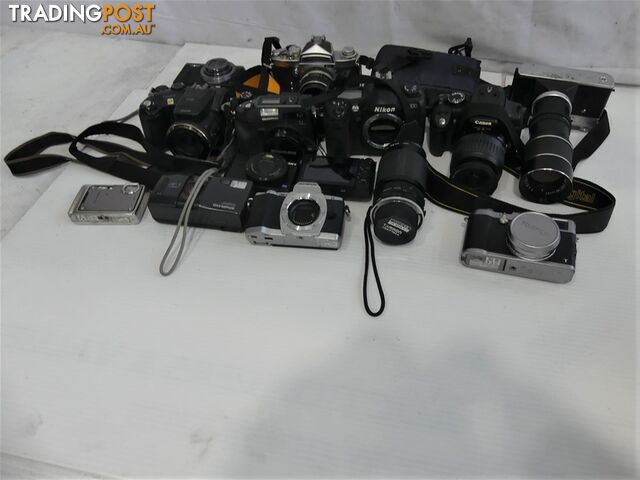 Bulk lot of Assorted of 13 Camera