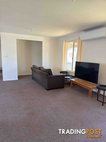 4A Robinson Street ZEEHAN TAS 7469 - photo 2 of 11