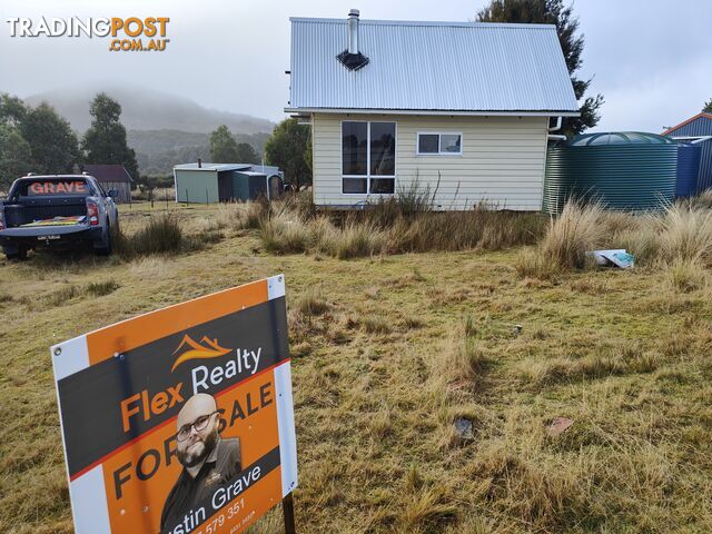 25 Walker Street WARATAH TAS 7321
