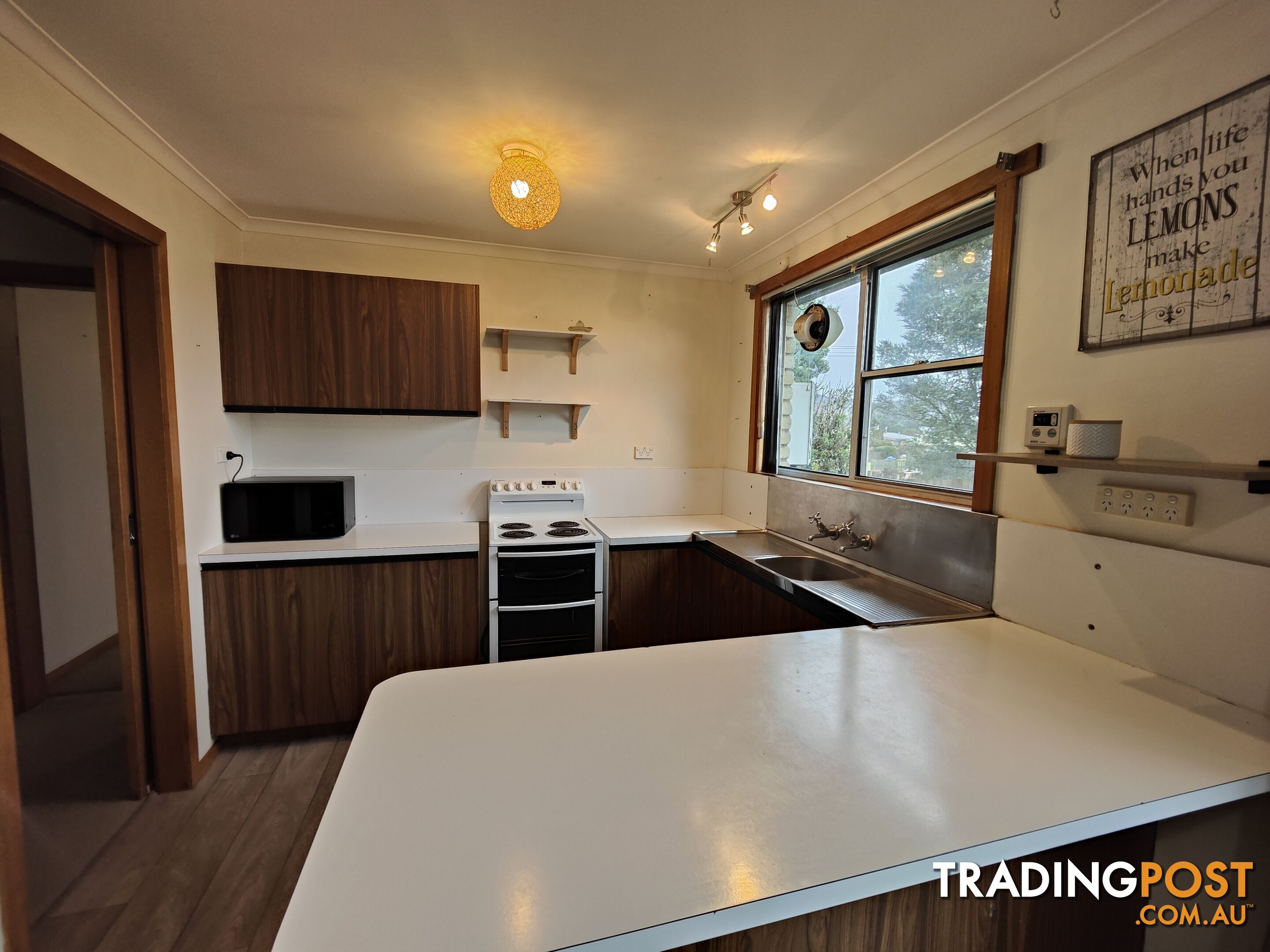 18 Que Street WARATAH TAS 7321