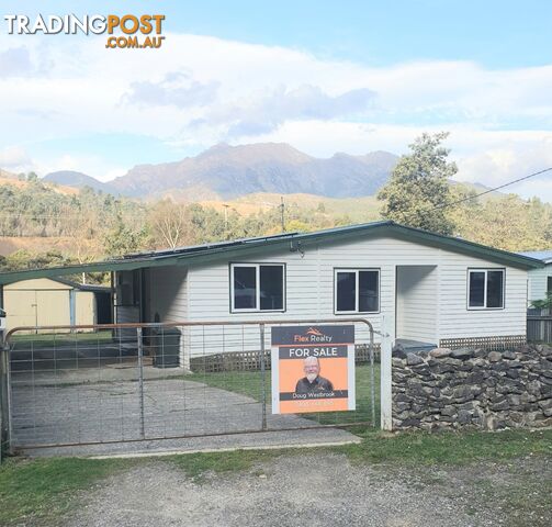 10 Clark Street QUEENSTOWN TAS 7467