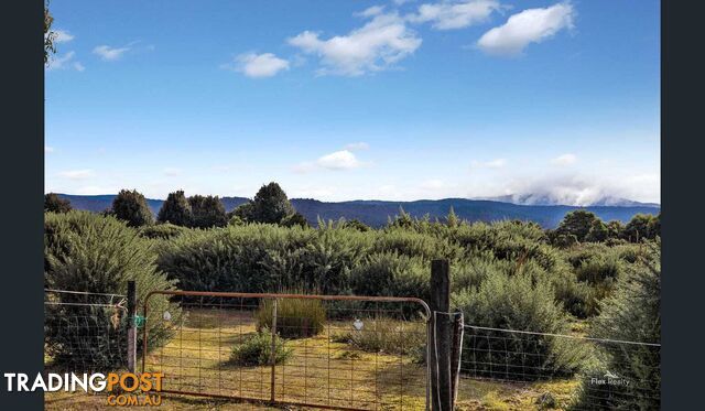 18 Mount Road WARATAH TAS 7321 - photo 4 of 4