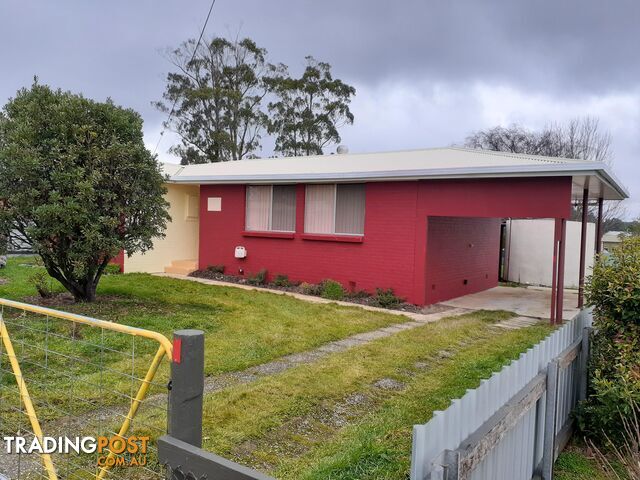 12 Little Quiggin Street WARATAH TAS 7321