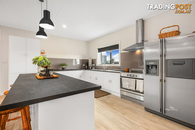 662 Waratah Road WARATAH TAS 7321