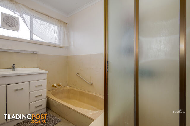 28 Simpson Street SOMERSET TAS 7322