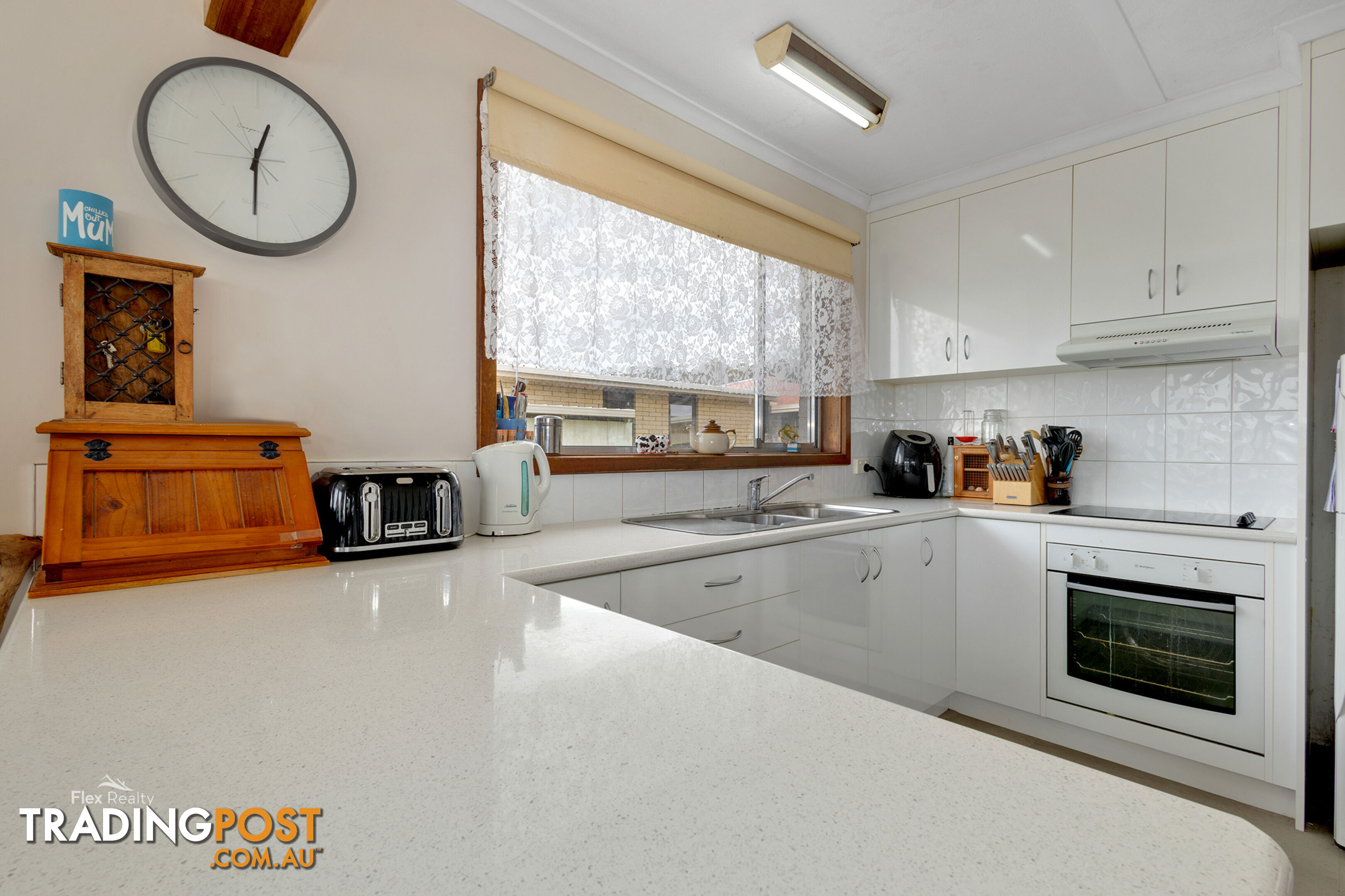 28 Simpson Street SOMERSET TAS 7322