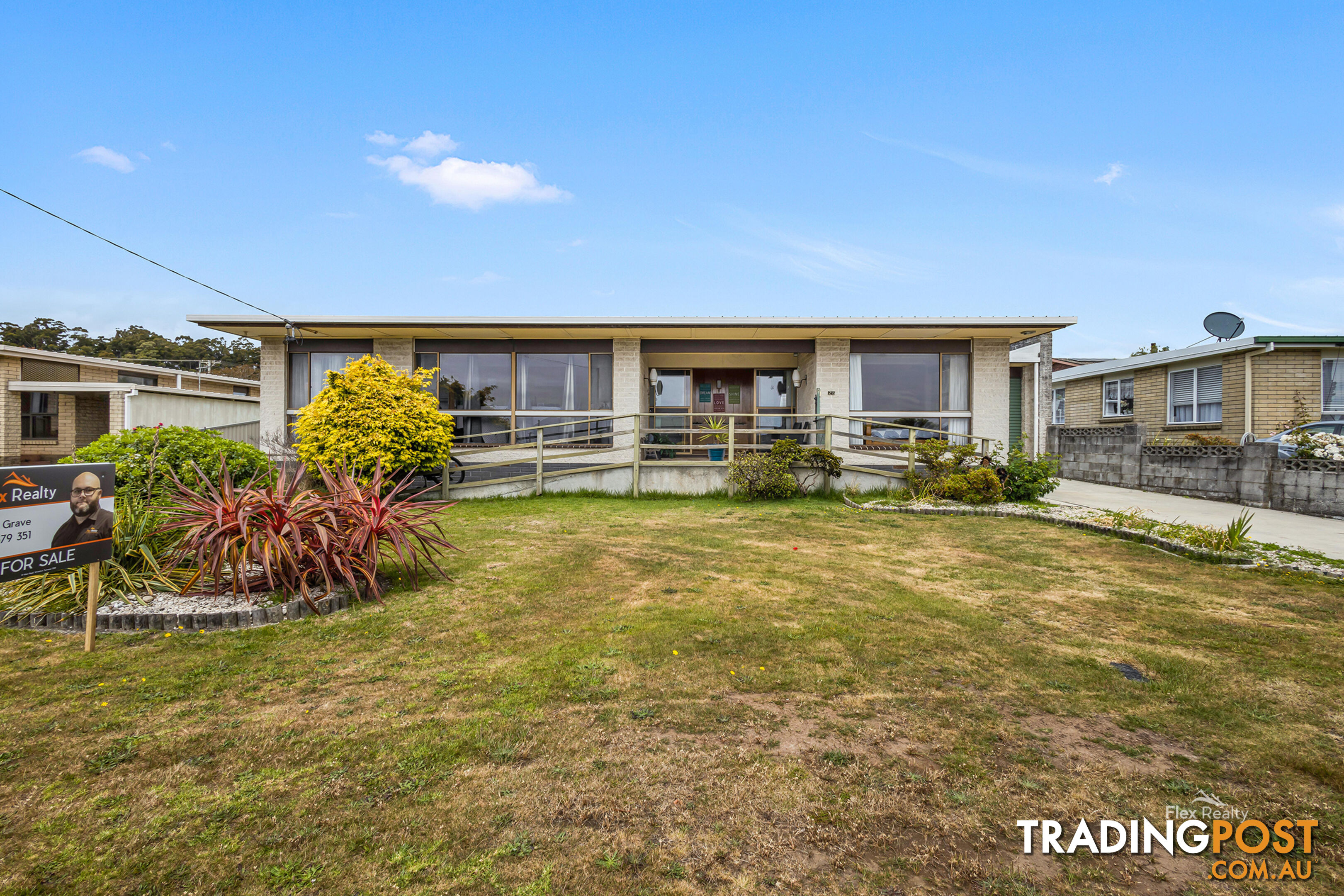 28 Simpson Street SOMERSET TAS 7322