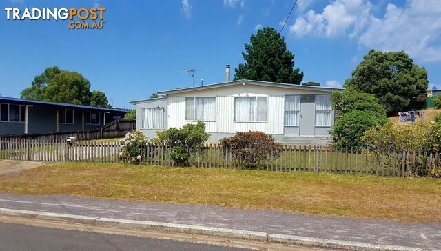 21 Leventhorpe Street ZEEHAN TAS 7469